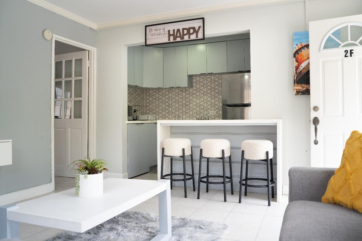 Open-Plan Living & Kitchen